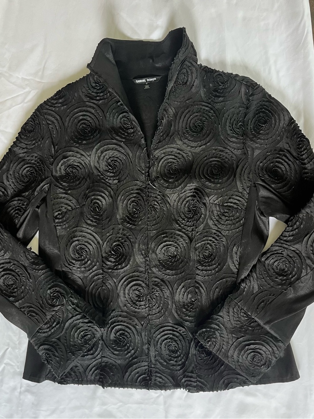 Samuel Dong Black Rose-Embroidered Zip-Front Jacket/Blazer